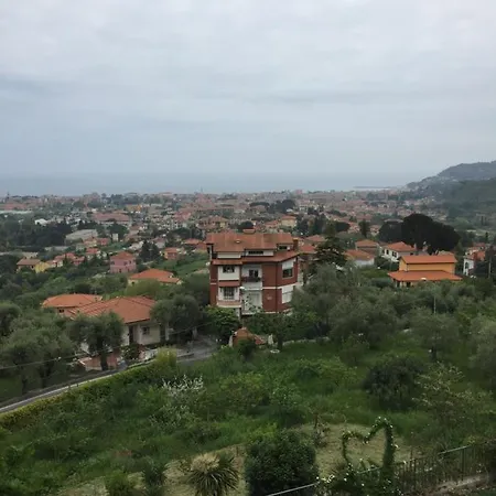 Il Poggio Del Castello La Casa Dei Gio - Greta *